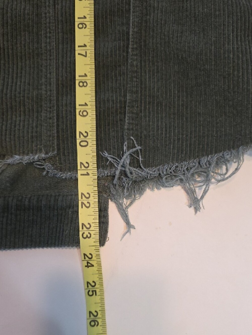 POL Green Corduroy Trucker Jacket Women Medium Cropped Distressed Boho Shacket - Picture 10 of 11